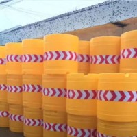 交通安全标志防撞桶 警戒防撞桶 水马警戒桶